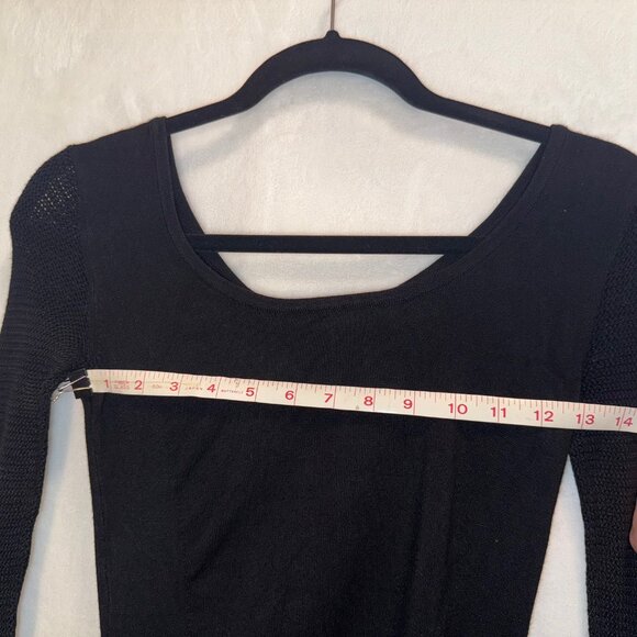 Express long sleeved knit black dress size XS. EXCELLENT condition - Picture 10 of 12